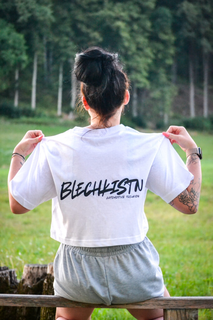 Blechkistn Cropped Basic Tee WHITE