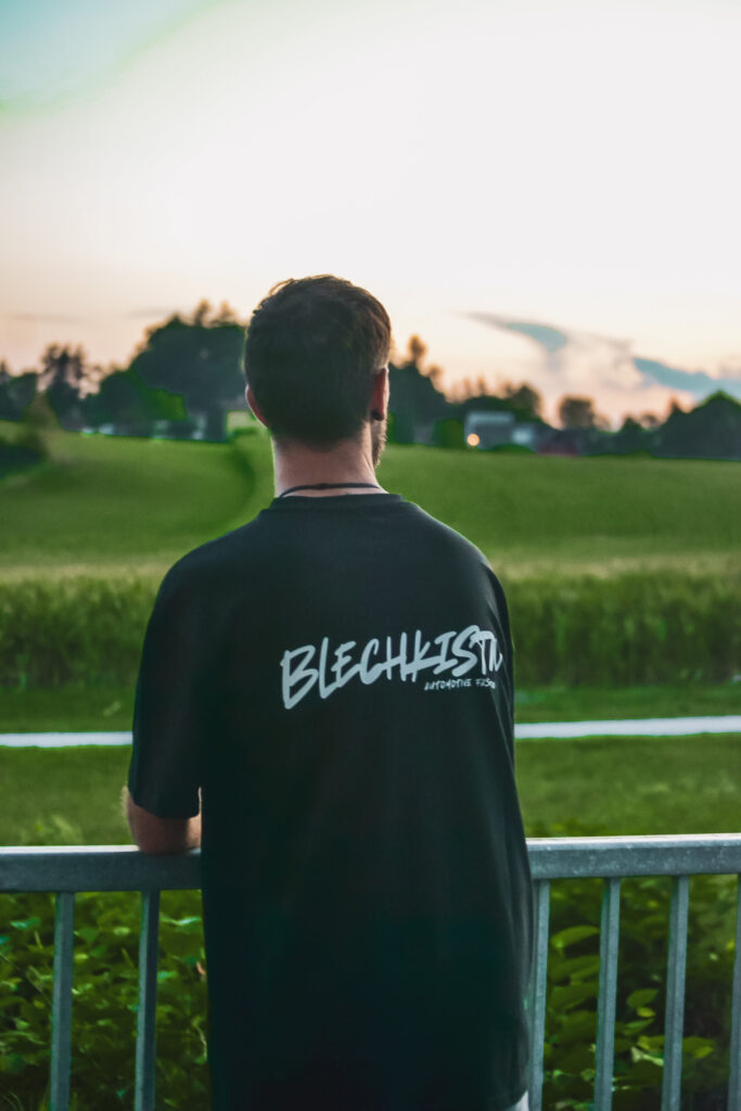 Blechkistn Basic Tee BLACK